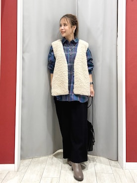 「アイテム（トップス）」を使った、shio さん（レディース・143cm）の秋コーディネート