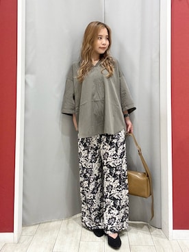 「SHOO・LA・RUE（シューラルー）のアイテム」を使った、shio さん（レディース・143cm）の夏コーディネート