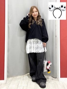 「アイテム（パンツ）」を使った、shio さん（レディース・143cm）の秋コーディネート