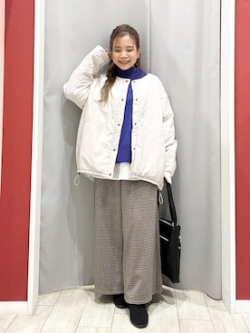 「アイテム（パンツ）」を使った、shio さん（レディース・143cm）の冬コーディネート