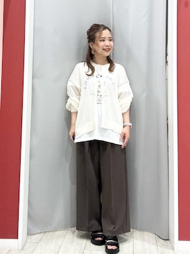 「SHOO・LA・RUE（シューラルー）の【高レビュー/S-LL/着丈選べる/洗濯後しわになりにくい】スマートに見えるイージーワイドパンツ（その他パンツ、ブラウン系）」を使った、shio さん（レディース・143cm）の春コーディネート