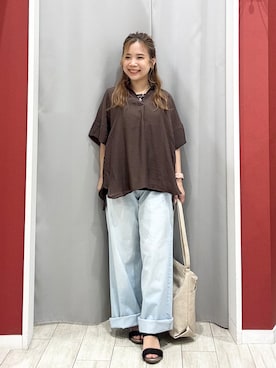 「SHOO・LA・RUE（シューラルー）の【2点セット/S-LL/洗濯機可】時短でコーデ決まる スラブスキッパーシャツ＋タンクトップ（シャツ/ブラウス、ブラウン系）」を使った、shio さん（レディース・143cm）の夏コーディネート