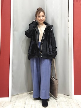 「アイテム（シューズ）」を使った、shio さん（レディース・143cm）の秋コーディネート