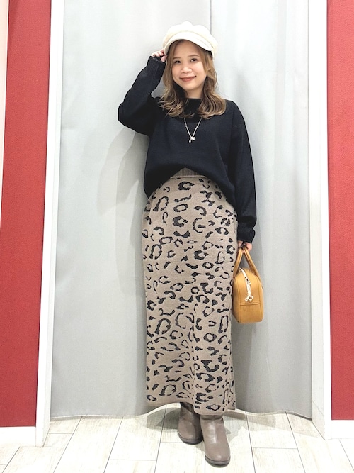 セール】【S-LL】シンプルコーデが惹き立つ レオパード柄ニットナロー