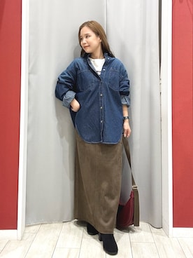 「アイテム（ネックレス）」を使った、shio さん（レディース・143cm・20代）の秋コーディネート