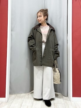 「アイテム（ステンカラーコート）」を使った、shio さん（レディース・143cm）の秋コーディネート