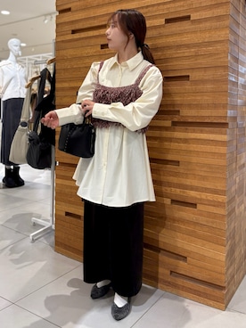 「アイテム（ヘアゴム）」を使った、かおりさん（レディース・147cm）の秋コーディネート