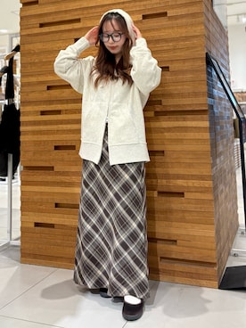 「アイテム（その他シューズ）」を使った、かおりさん（レディース・147cm）の秋コーディネート