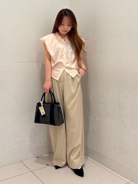 「RODE SKO（ロデスコ）のアイテム（シューズ）」を使った、かおりさん（レディース・147cm）の春コーディネート