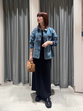 「アイテム（その他アウター）」を使った、MEGUMI  さん（レディース・154cm）の秋コーディネート
