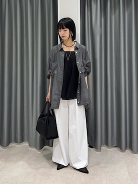 「DouDou（ドゥドゥ）の袖リブシアーデニムシャツ（シャツ/ブラウス、ブラック系）」を使った、MEGUMI  さん（レディース・154cm）の夏コーディネート