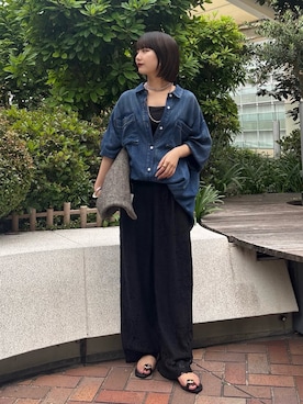 「DouDou（ドゥドゥ）の袖リブシアーデニムシャツ（シャツ/ブラウス）」を使った、MEGUMI  さん（レディース・154cm）の夏コーディネート