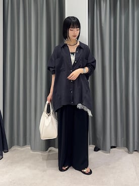 「DouDou（ドゥドゥ）の袖リブシアーデニムシャツ（シャツ/ブラウス、グレー系）」を使った、MEGUMI  さん（レディース・154cm）の夏コーディネート