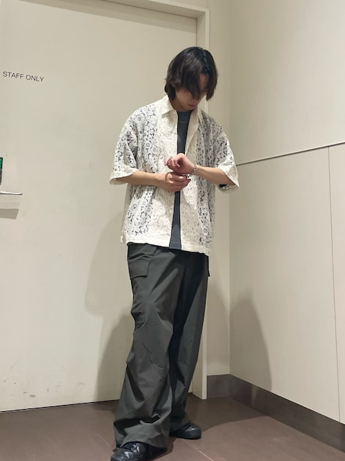 レースデザインシャツ