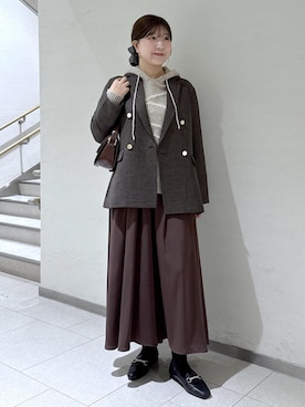 「アイテム（テーラードジャケット）」を使った、おゆきさん（レディース・165cm・30代）の秋コーディネート