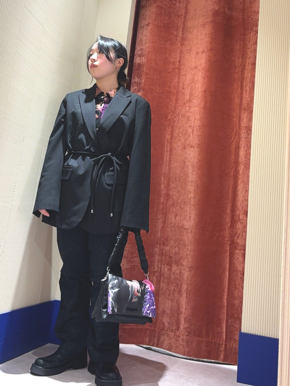 Desigual（デシグアル）の「エンブロイダリーフラワー