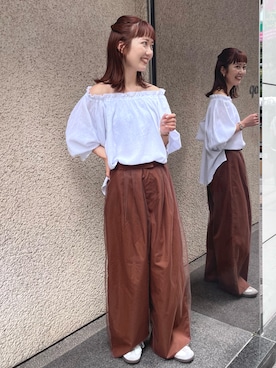 「Ungrid（アングリッド）のアイテム（シャツ/ブラウス）」を使った、外薗杏奈さん（レディース・158cm）の秋コーディネート
