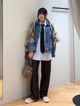 「アイテム（ネクタイ）」を使った、mikuriさん（レディース・157cm）の秋コーディネート