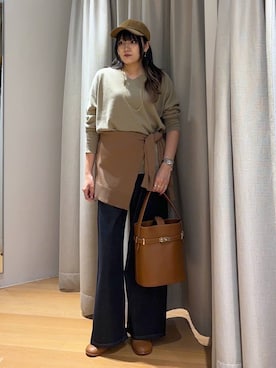 「VELETTO（ベレット）のBARNYARDSTORM / 【VELETTO / ヴェレット】/ バックルバッグ（ハンドバッグ）」を使った、mikuriさん（レディース・157cm）の秋コーディネート