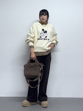 「アイテム（スリッポン）」を使った、mikuriさん（レディース・157cm・20代）の秋コーディネート