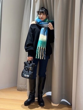 「アイテム（ストール/ショール）」を使った、mikuriさん（レディース・157cm・20代）の秋コーディネート