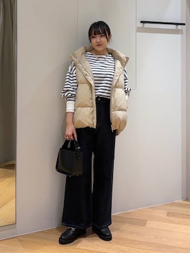 「アイテム（ダウンベスト）」を使った、mikuriさん（レディース・157cm・20代）の秋コーディネート