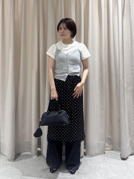 「FREE'S MART（フリーズマート）の◆レーストリムサテンミディスカート（スカート、ブラック系）」を使った、serika79さん（レディース・151cm）の夏コーディネート