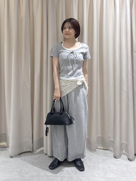 「FREE'S MART（フリーズマート）の◆レースアップレイヤード風半袖カットソー（Tシャツ/カットソー、グレー系）」を使った、serika79さん（レディース・151cm）の夏コーディネート