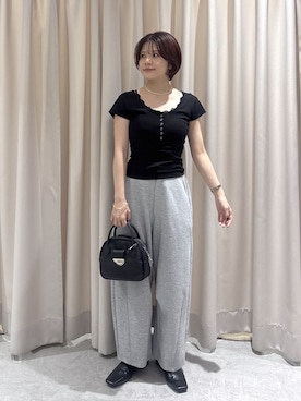 「FREE'S MART（フリーズマート）の◆キャミレイヤード風ヘンリーネックカットソー（Tシャツ/カットソー、ブラック系）」を使った、serika79さん（レディース・151cm）の夏コーディネート