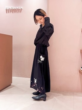 「ESPERANZA（エスペランサ）の【晴雨兼用】ミドルヒールビットローファー（パンプス、ブラック系）」を使った、MIGIさん（レディース・154cm）の夏コーディネート