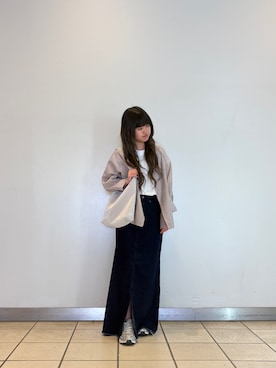 「ITEMS URBANRESEARCH（アイテムズ アーバンリサーチ）のアイテム（ジャケット/アウター、ベージュ系）」を使った、ナツキさん（レディース・156cm）の春コーディネート