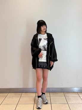 「ITEMS URBANRESEARCH（アイテムズ アーバンリサーチ）の『イージーケア』メッシュマウンテンパーカー(楽着シリーズ)（マウンテンパーカー、ブラック系）」を使った、ナツキさん（レディース・156cm）の春コーディネート
