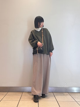 「アイテム（Tシャツ/カットソー）」を使った、ナツキさん（レディース・156cm・10代）の秋コーディネート