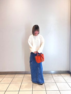 「アイテム（デニムスカート）」を使った、ナツキさん（レディース・156cm）の秋コーディネート
