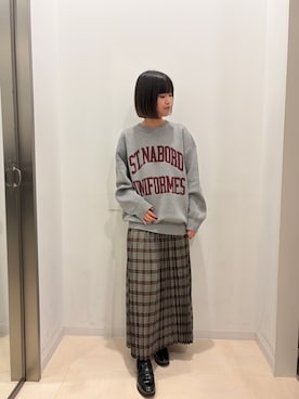 「ITEMS URBANRESEARCH（アイテムズ アーバンリサーチ）のチェックプリーツスカート（スカート、ブラウン系）」を使った、natsukiさん（レディース・156cm）の秋コーディネート