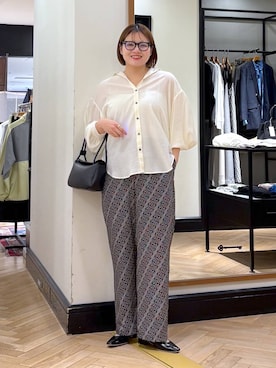 「A part by（アパートバイ）の【接触冷感】シアーオーバーシャツ_長袖（シャツ/ブラウス、ホワイト系）」を使った、haruさん（レディース・163cm）の春コーディネート