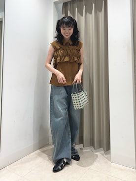 「SENSE OF PLACE by URBAN RESEARCH(センスオブプレイスバイアーバンリサーチ)のビスチェセットノースリーブシャツ(シャツ/ブラウス、イエロー系)」を使った、ざわわんさん(レディース・163cm)の夏コーディネート