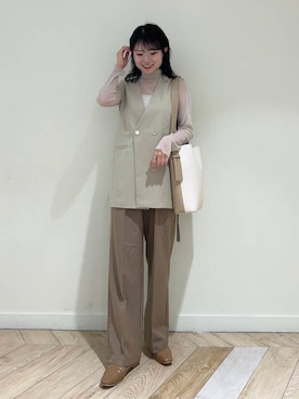 「オフィススタイル」｜「アイテム（キャミソール）」を使った、ざわわんさん（レディース・163cm）の秋コーディネート