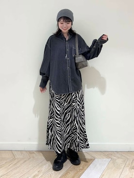 「SENSE OF PLACE by URBAN RESEARCH（センスオブプレイスバイアーバンリサーチ）のアニマルパターンナロースカート（スカート）」を使った、ざわわんさん（レディース・163cm）の秋コーディネート