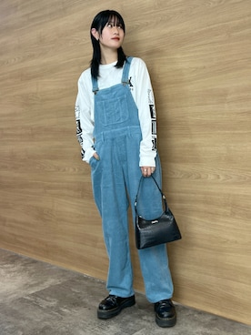 「x-girl_ootd」｜「アイテム（サロペット/オーバーオール）」を使った、立花清華さん（レディース・168cm）の秋コーディネート