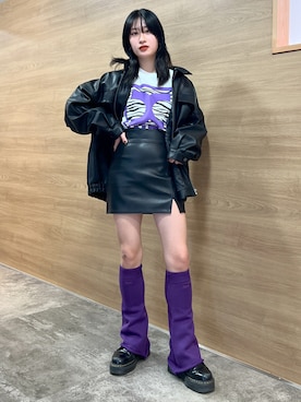 「アイテム（レッグウォーマー、パープル系）」を使った、立花清華さん（レディース・168cm）の秋コーディネート
