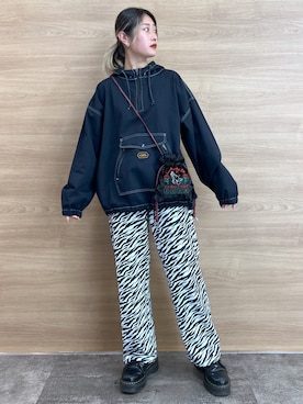 「x-girl_ootd」｜「アイテム（ブルゾン）」を使った、立花清華さん（レディース・168cm）の秋コーディネート