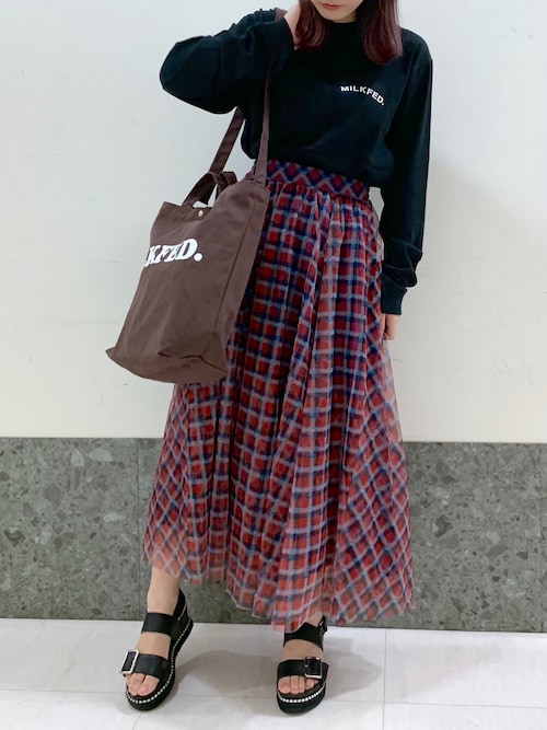 小南知世さんのコーディネート