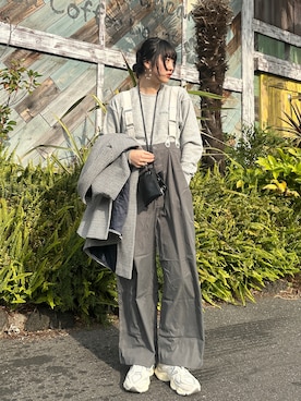 「アイテム（オールインワン・サロペット）」を使った、𝐒 𝐄 𝐈 𝐑 𝐀さん（レディース・168cm）の冬コーディネート