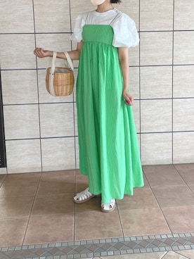 「emesuelee（エメスーリー）のアイテム」を使った、  レテさん（レディース・160cm）の夏コーディネート