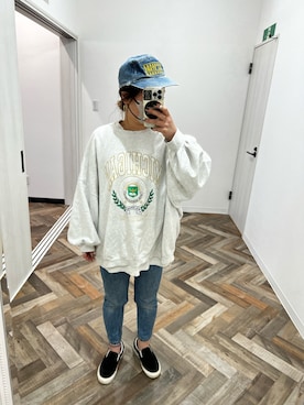 「via j（ヴィアジェイ）のアイテム（スウェット）」を使った、jmeatfさん（レディース・153cm）の春コーディネート