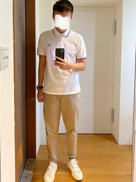 「アイテム（ポロシャツ、ホワイト系）」を使った、AndyWangさん（メンズ・175cm）の秋コーディネート