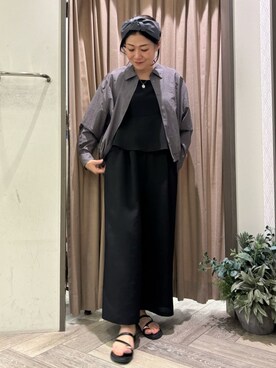 「grove（グローブ）のメタルサムリングフラットサンダル（サンダル、ブラック系）」を使った、micca0118さん（レディース）の夏コーディネート