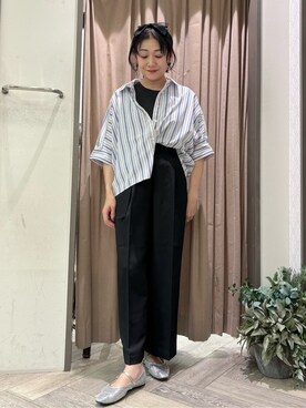 「grove（グローブ）の【夏に嬉しい機能付き】ドルマンクロップドシャツ（シャツ/ブラウス、ホワイト系）」を使った、micca0118さん（レディース）の春コーディネート