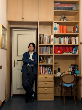 「アイテム（カバーオール）」を使った、amenoishidatamiさん（メンズ・174cm）の春コーディネート